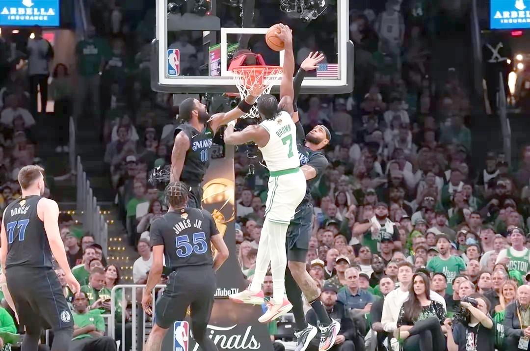 步行者官方公布新规，波尔津吉斯引发争议，状态爆棚球迷热议！的简单介绍